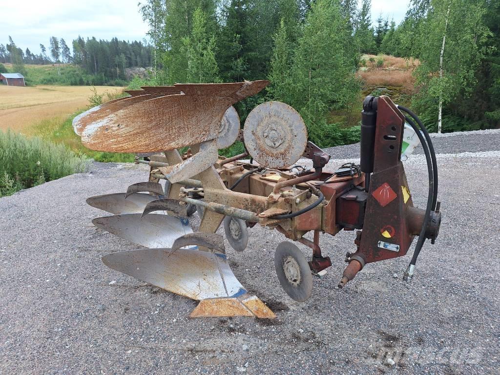 Överum CV 398H Charruas reversíveis