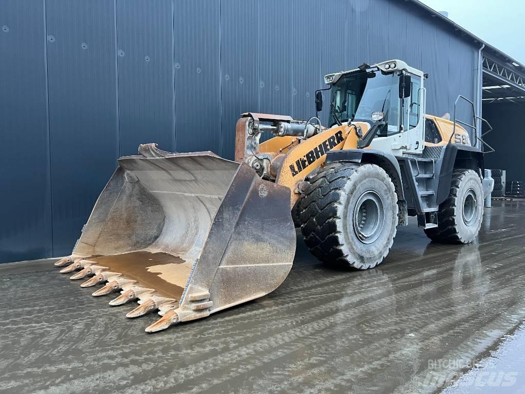 Liebherr L580 Pás carregadoras de rodas