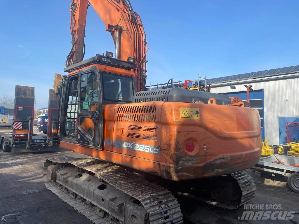 Doosan EXCA Escavadoras de rastos