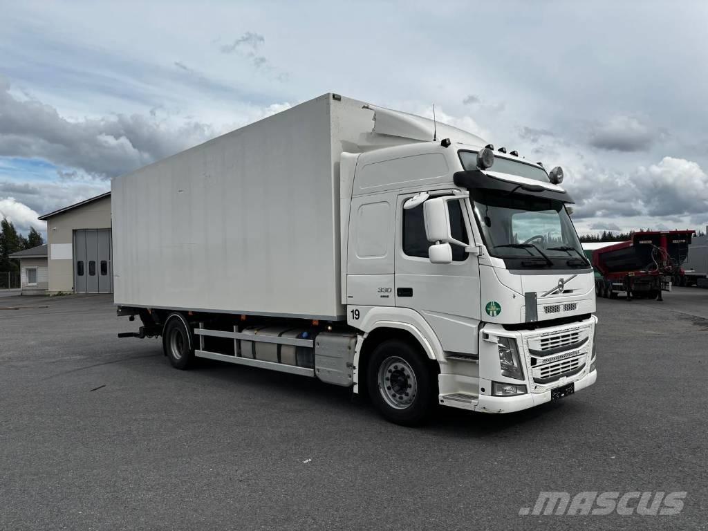 Volvo FM 330 Camiões de caixa fechada