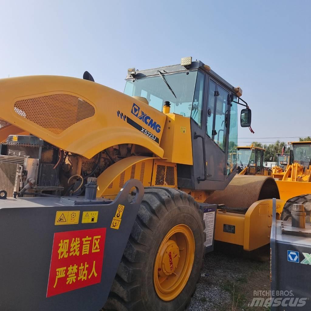 XCMG XS 223 J Cilindros Compactadores monocilíndricos