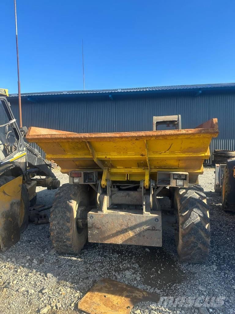  UTRANAZZ D8000 Rastos, correntes e material rodante