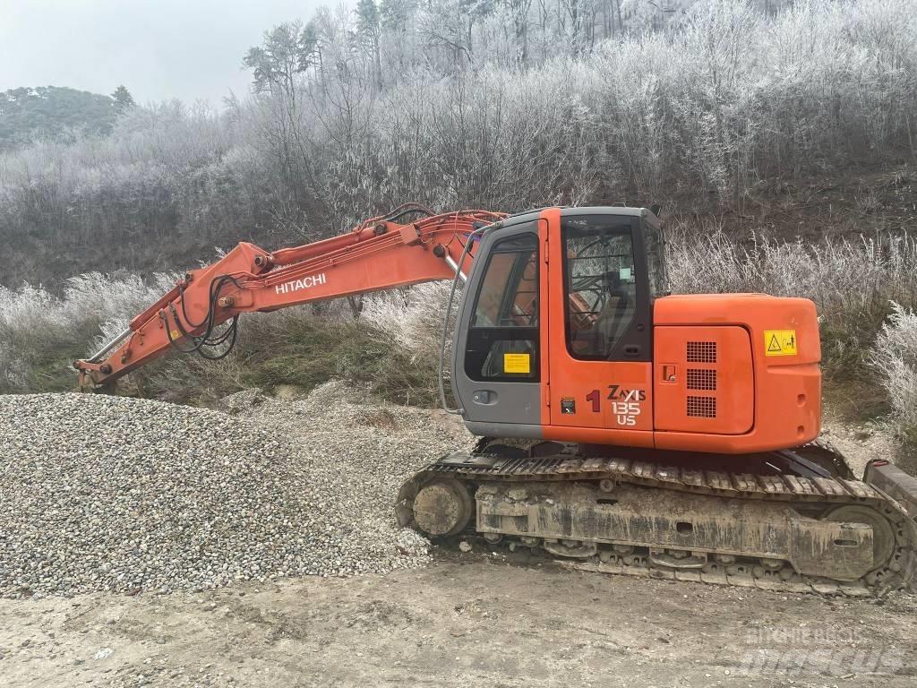 Hitachi ZX 135 US Escavadoras de rastos