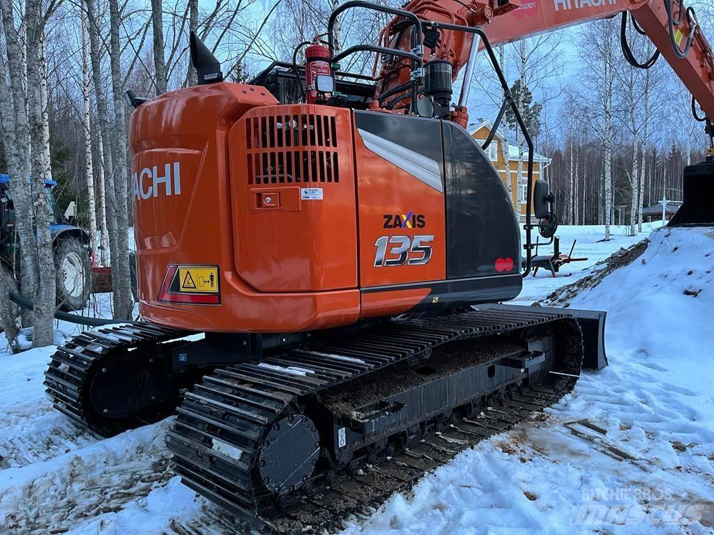 Hitachi ZX135US-7 Escavadoras de rastos