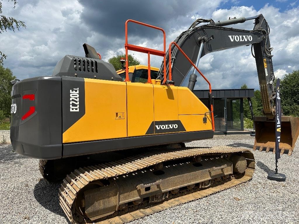 Volvo EC 220 E L Escavadoras de rastos