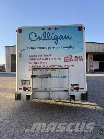 Hino 338 Camiões de entrega de bebidas