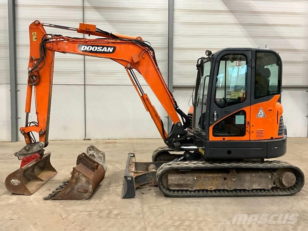 Doosan DX 63-3 Mini Escavadoras <7t