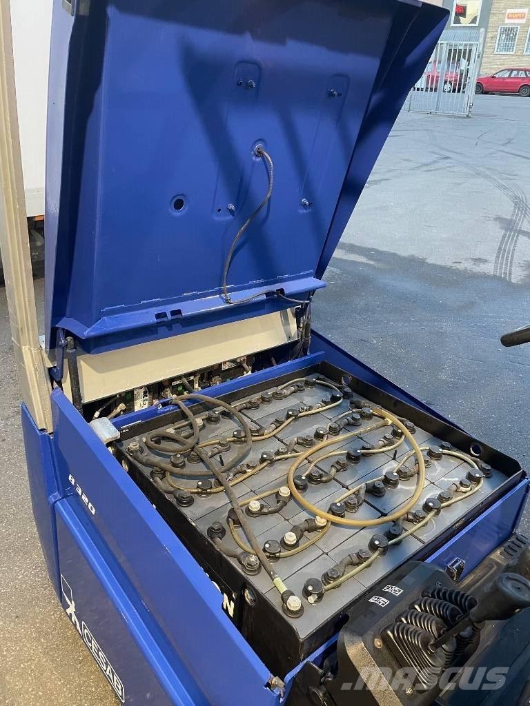 Cesab B320 Empilhadores eléctricos