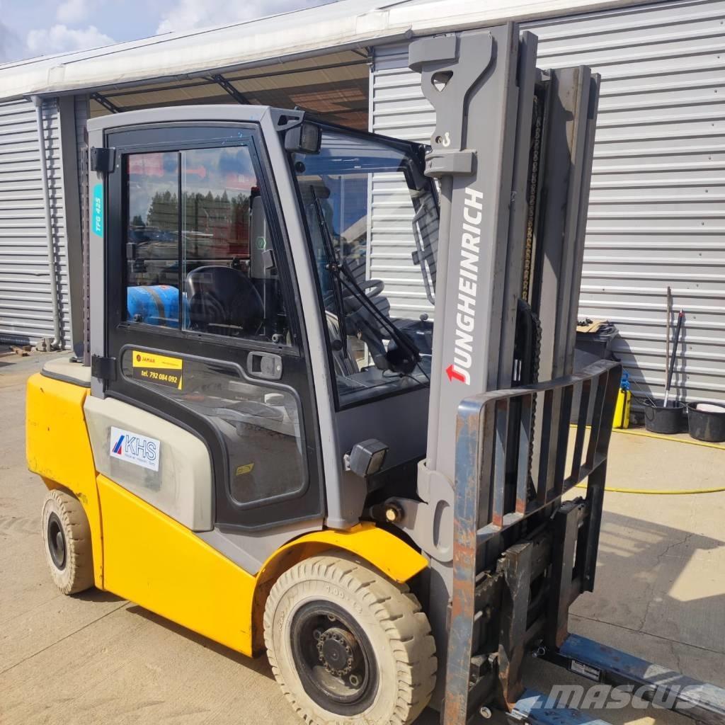 Jungheinrich TFG 425 Empilhadores a gás