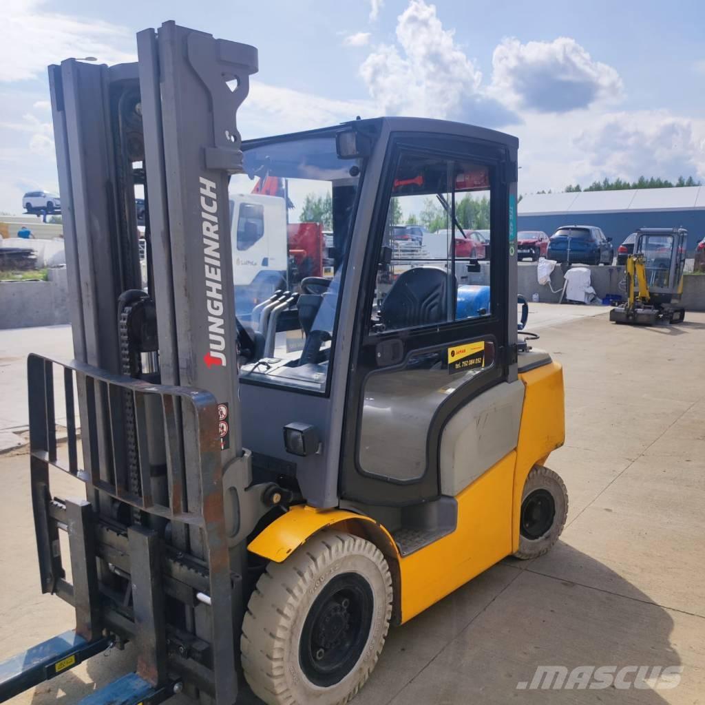 Jungheinrich TFG 425 Empilhadores a gás
