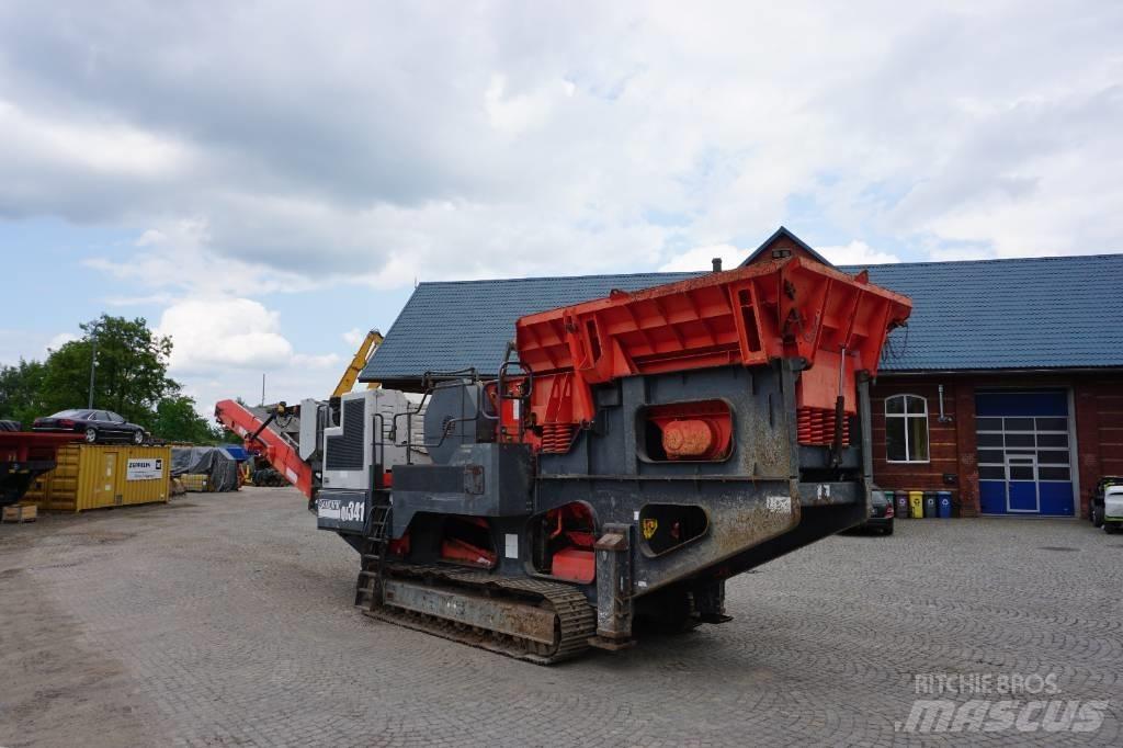 Sandvik QJ 341 Britadores móveis