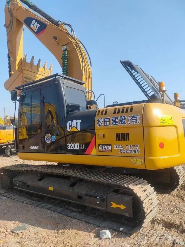 CAT 320D2L Escavadoras de rastos