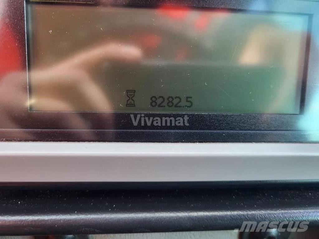 CAT 745C Máquinas utilitárias