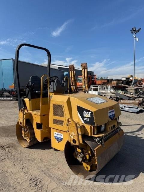 CAT CB 24 Cilindros Compactadores tandem