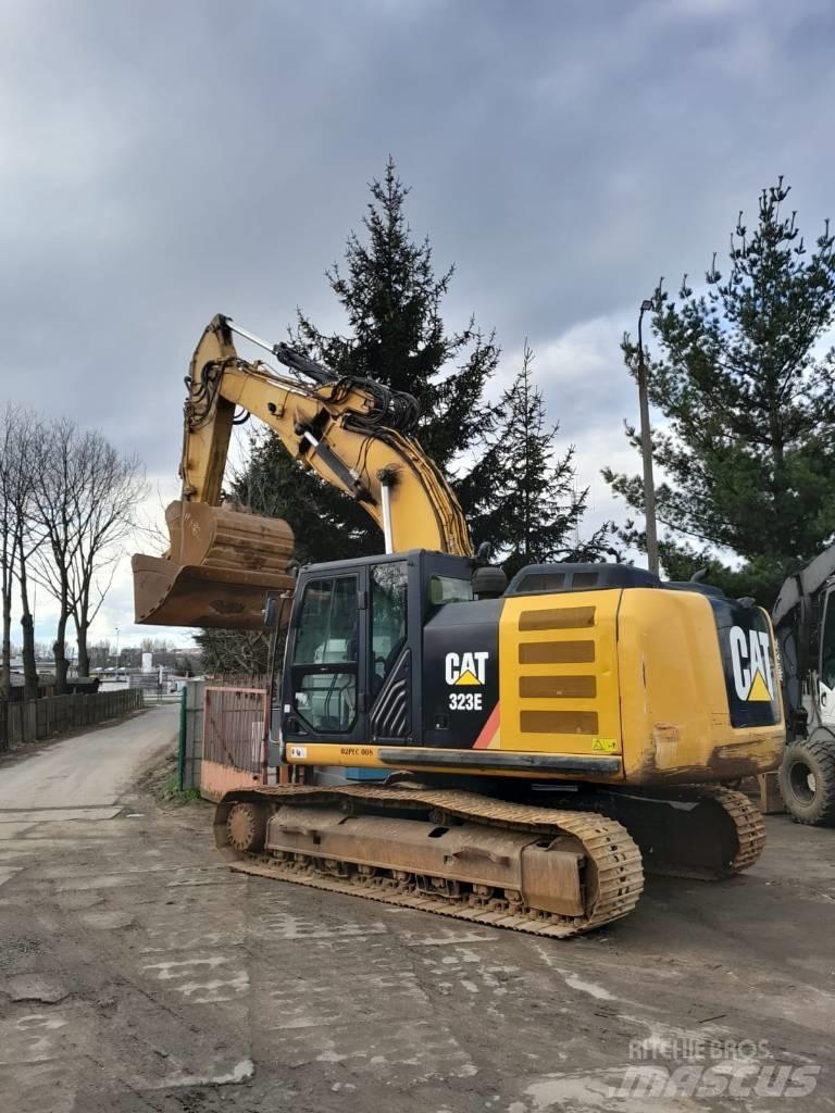 CAT 323 E Escavadoras de rastos
