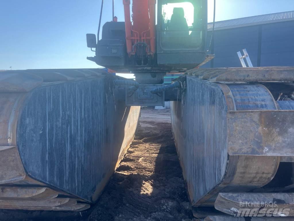 Hitachi ZX 130LCN Escavadoras anfíbias