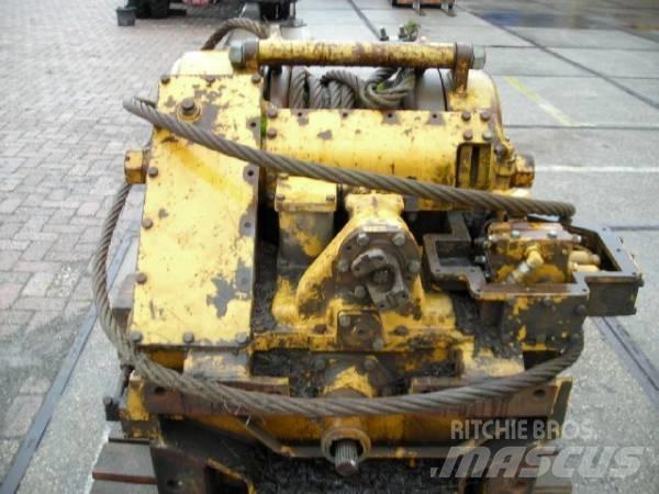 Komatsu D65E WINCH Outros componentes