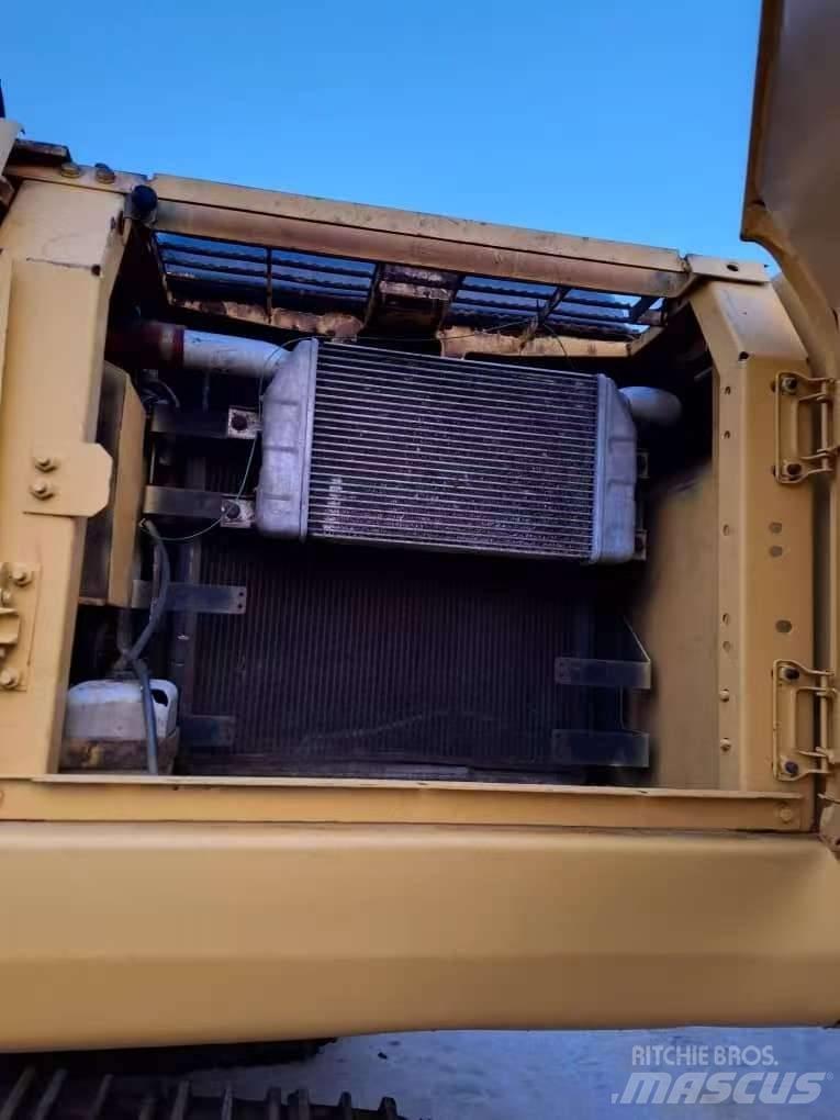Komatsu PC 200-7 Escavadoras de rastos