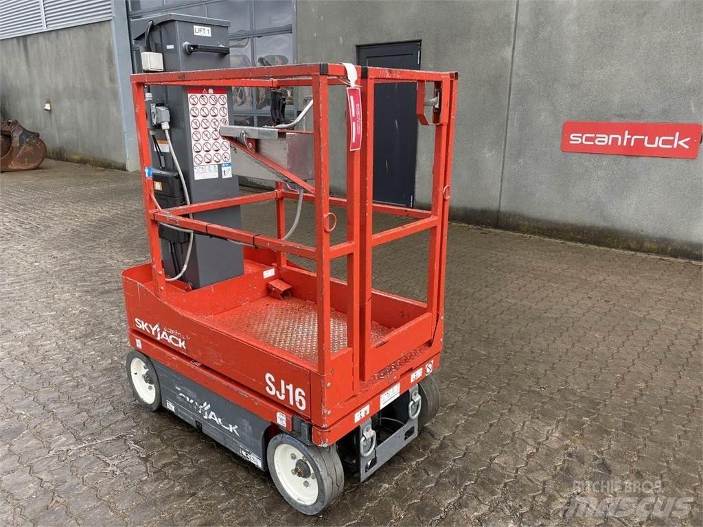 SkyJack SJ16 Plataformas de Mastro Vertical