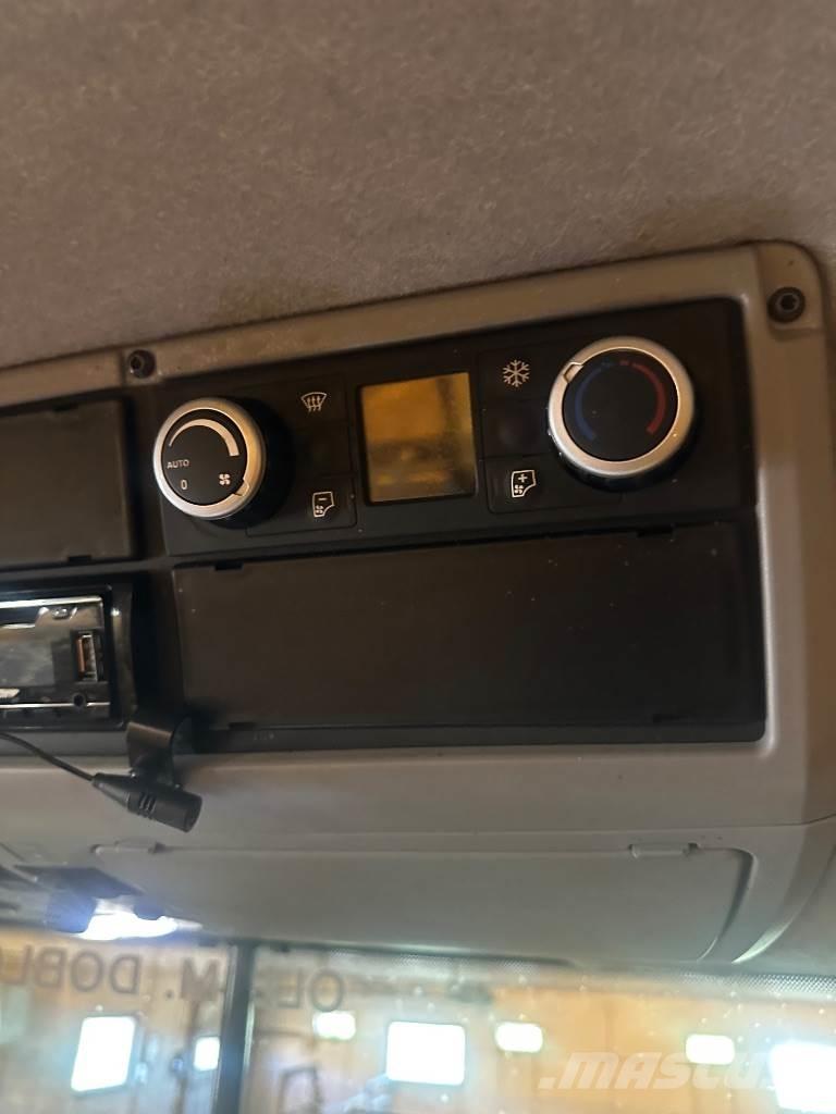 Valtra N174Direct Tratores Agrícolas usados