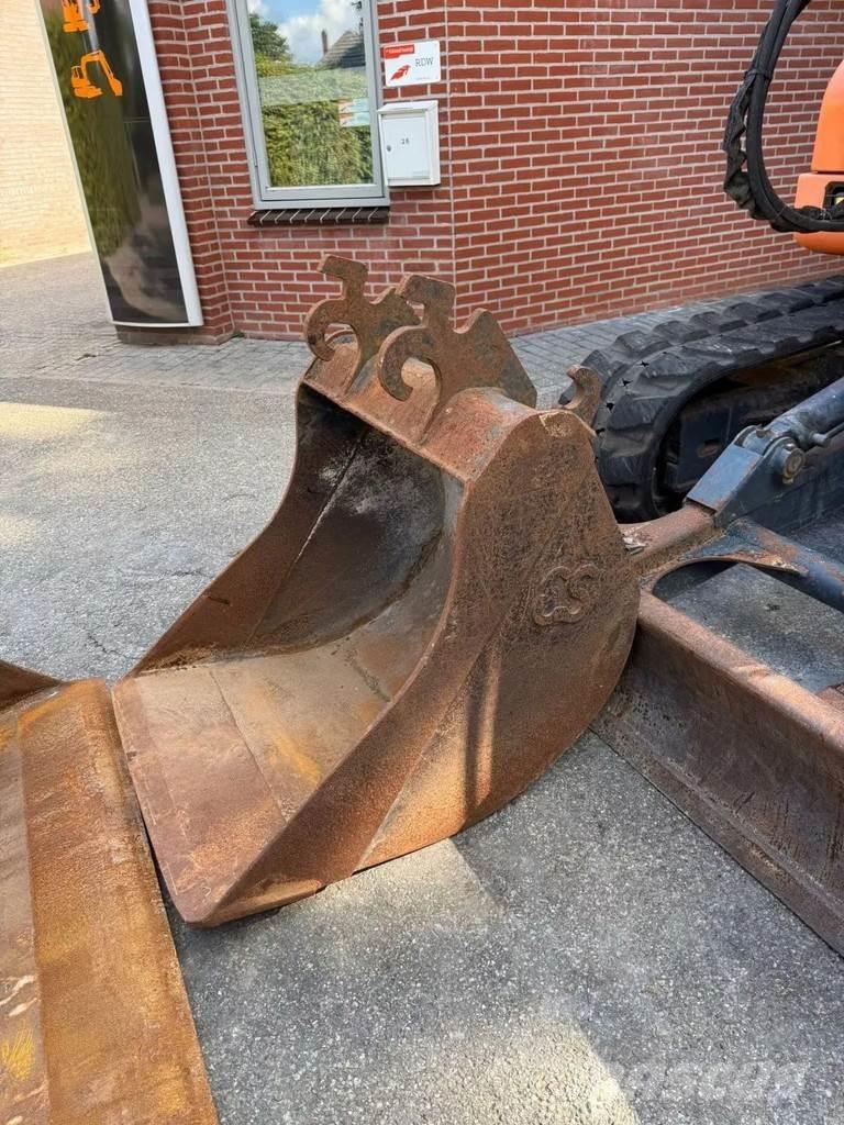 Doosan S75-V Escavadoras de rastos