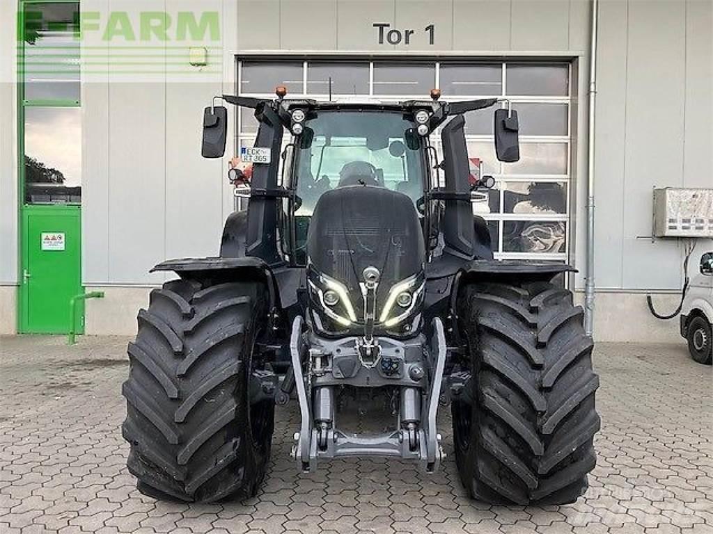 Valtra q305 Tratores Agrícolas usados