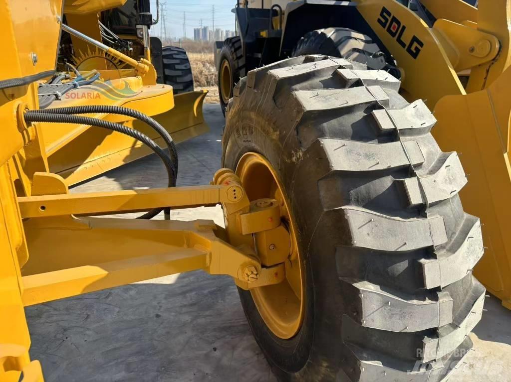 CAT 12G Motoniveladoras