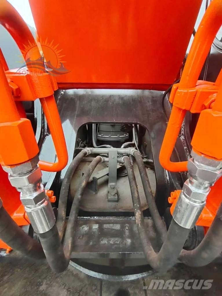 Hitachi ZX 200 Escavadoras de rastos