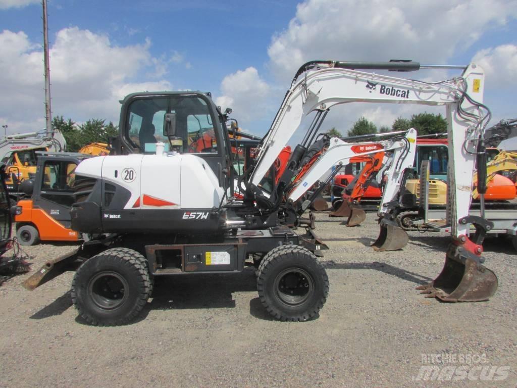 Bobcat E 57 W Escavadoras de rodas