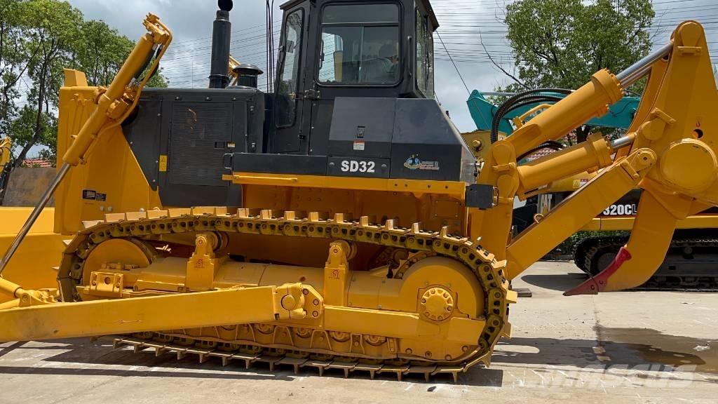 Shantui SD 32 Dozers - Tratores rastos
