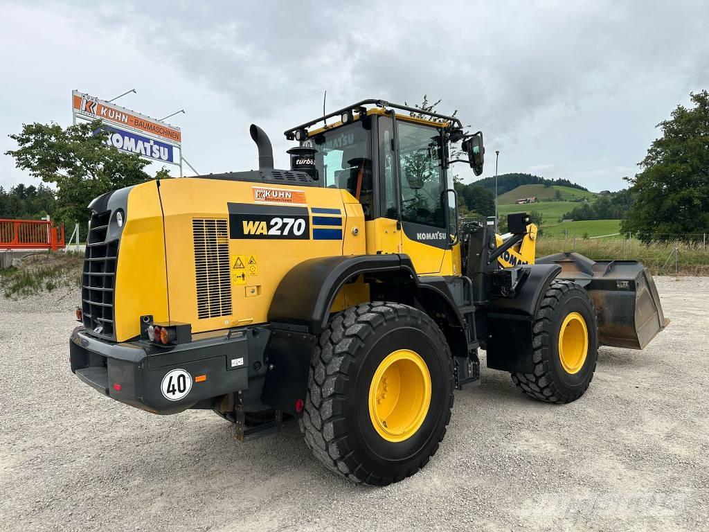 Komatsu WA 270-8 Pás carregadoras de rodas