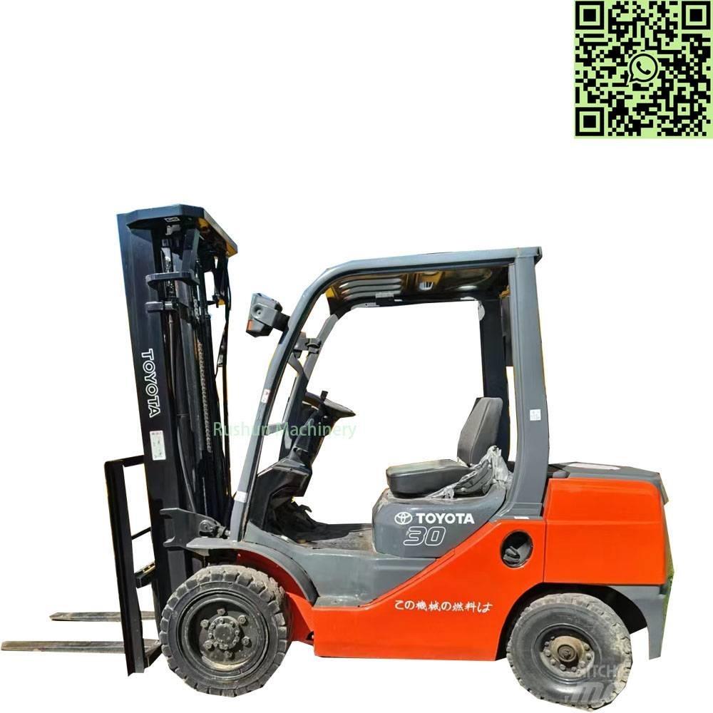 Toyota 8 FD 30 Empilhadores Diesel