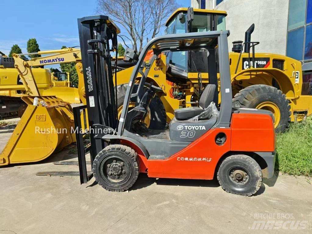 Toyota 8 FD 30 Empilhadores Diesel