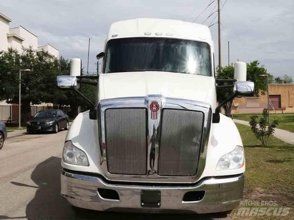 Kenworth T 680 Tractores (camiões)