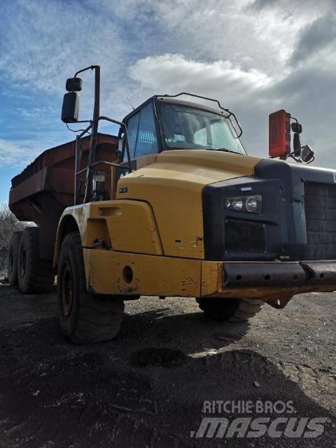 CAT 735 Camiões articulados