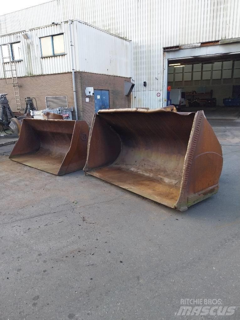 Komatsu WA 470 Baldes