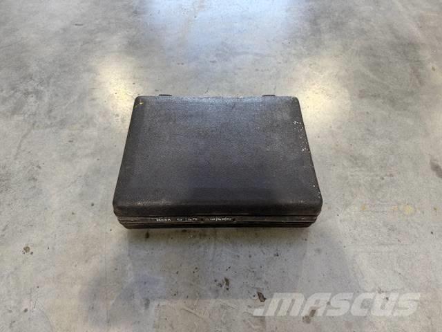 Dynapac DEMAG / VOLVO Pavimentadoras de asfalto