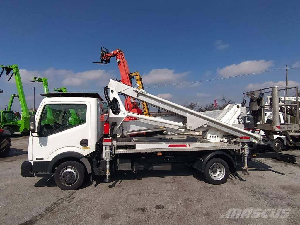 Multitel HX200 Plataformas aéreas montadas em camião