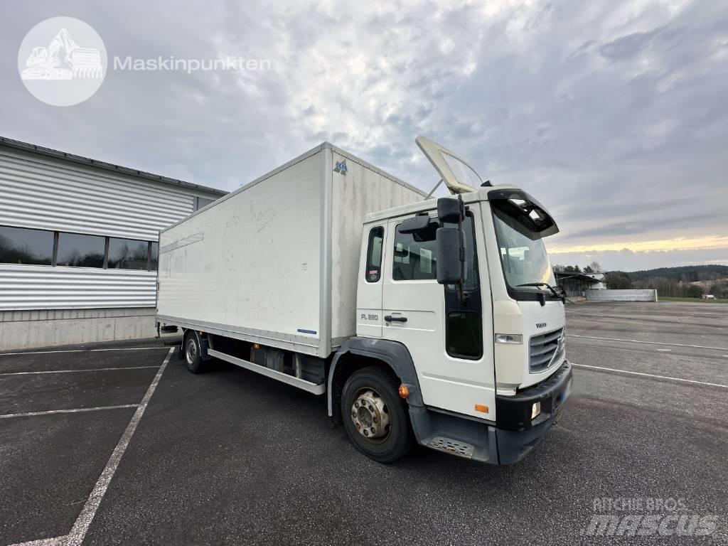 Volvo FL 612 Camiões de caixa fechada