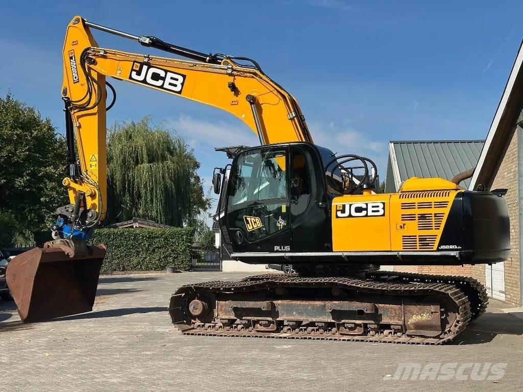 JCB JS220LC plus Escavadoras de rastos