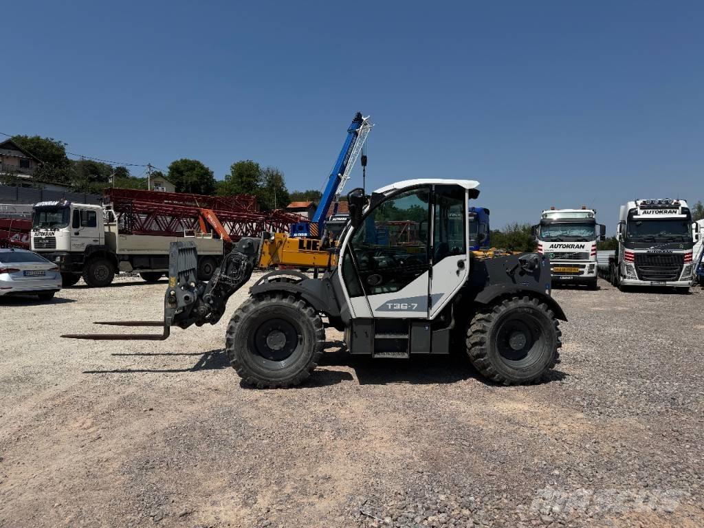 Liebherr T 36-7 Manipuladores telescópicos