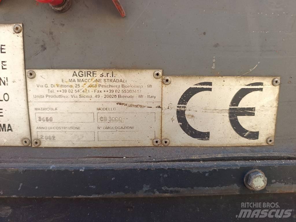  ELMA CB 300 Pavimentadoras de asfalto
