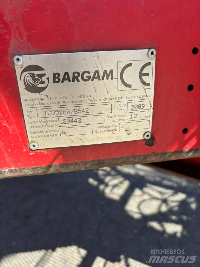 Bargam 5200 Compact Pulverizadores rebocados