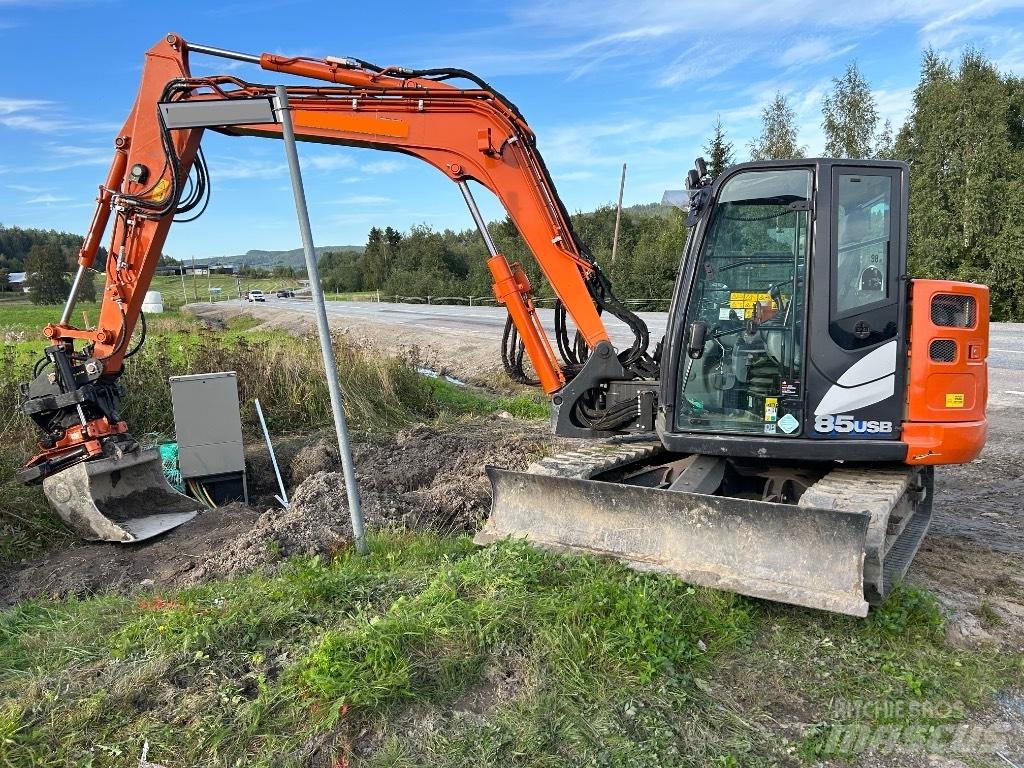 Hitachi ZX 85 US B-6 Escavadoras Midi 7t - 12t