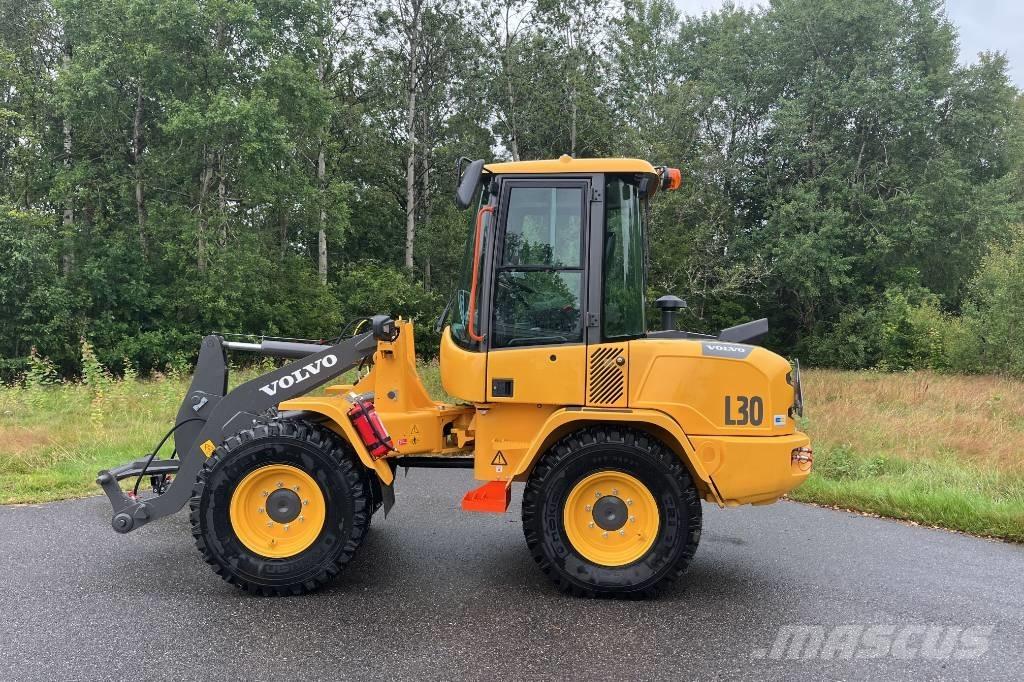 Volvo L 30 Pás carregadoras de rodas