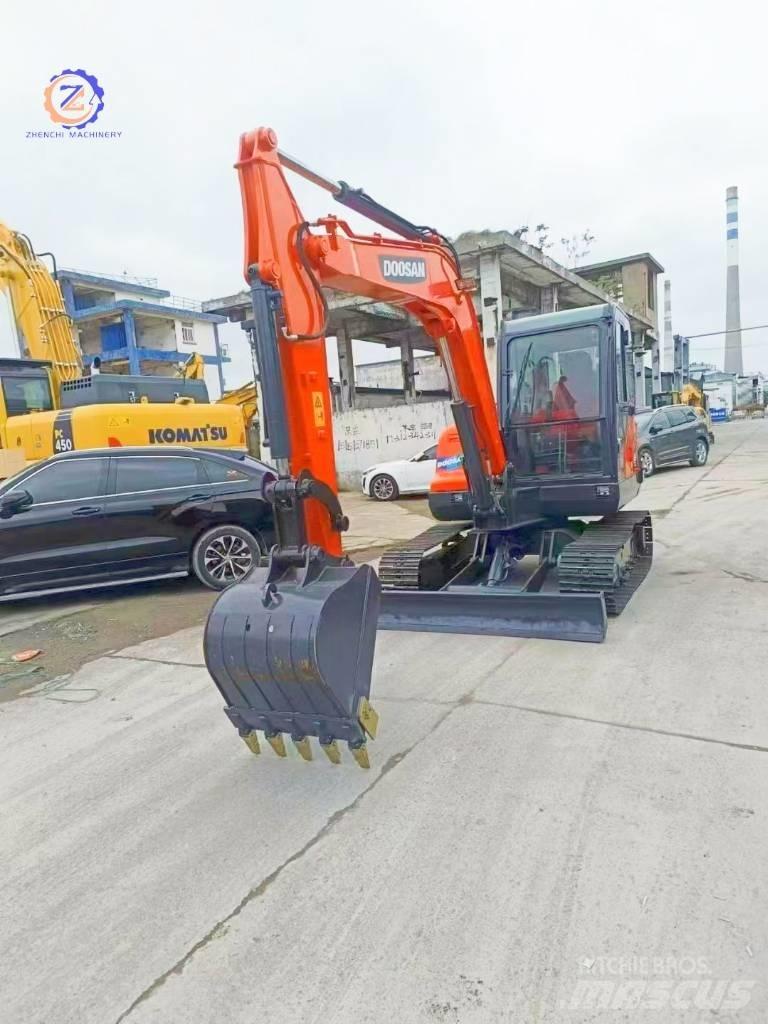 Doosan DX 55 Mini Escavadoras <7t