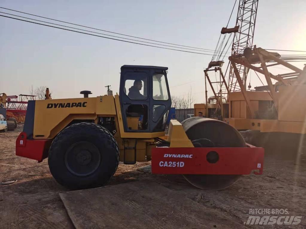 Dynapac CA251D Cilindros Compactadores monocilíndricos