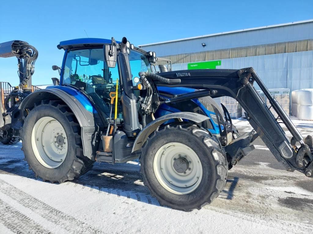 Valtra N 154 Tratores Agrícolas usados