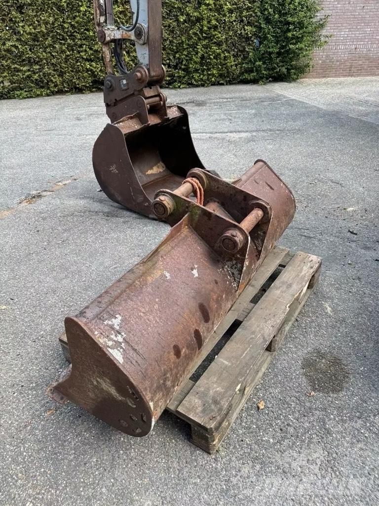 Takeuchi TB 175 Escavadoras de rastos