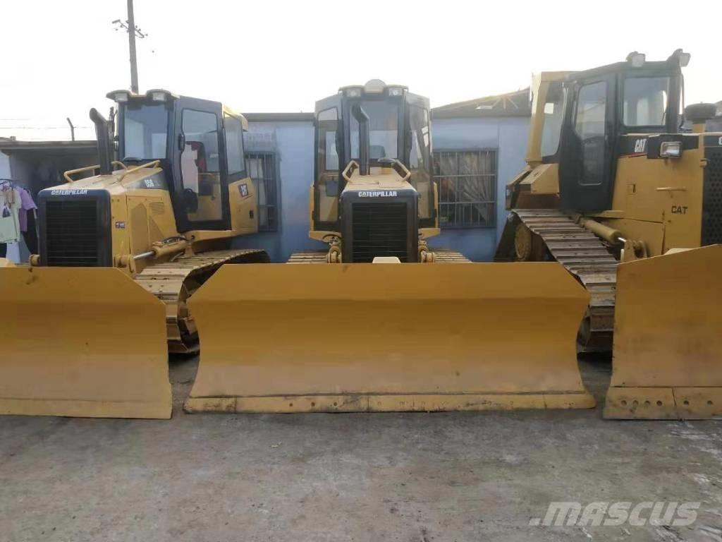 CAT D5M Dozers - Tratores rastos